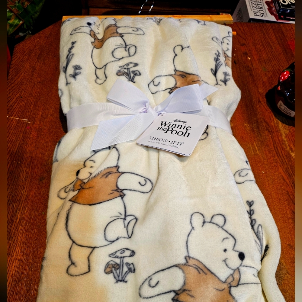 Winnie The Pooh Throw